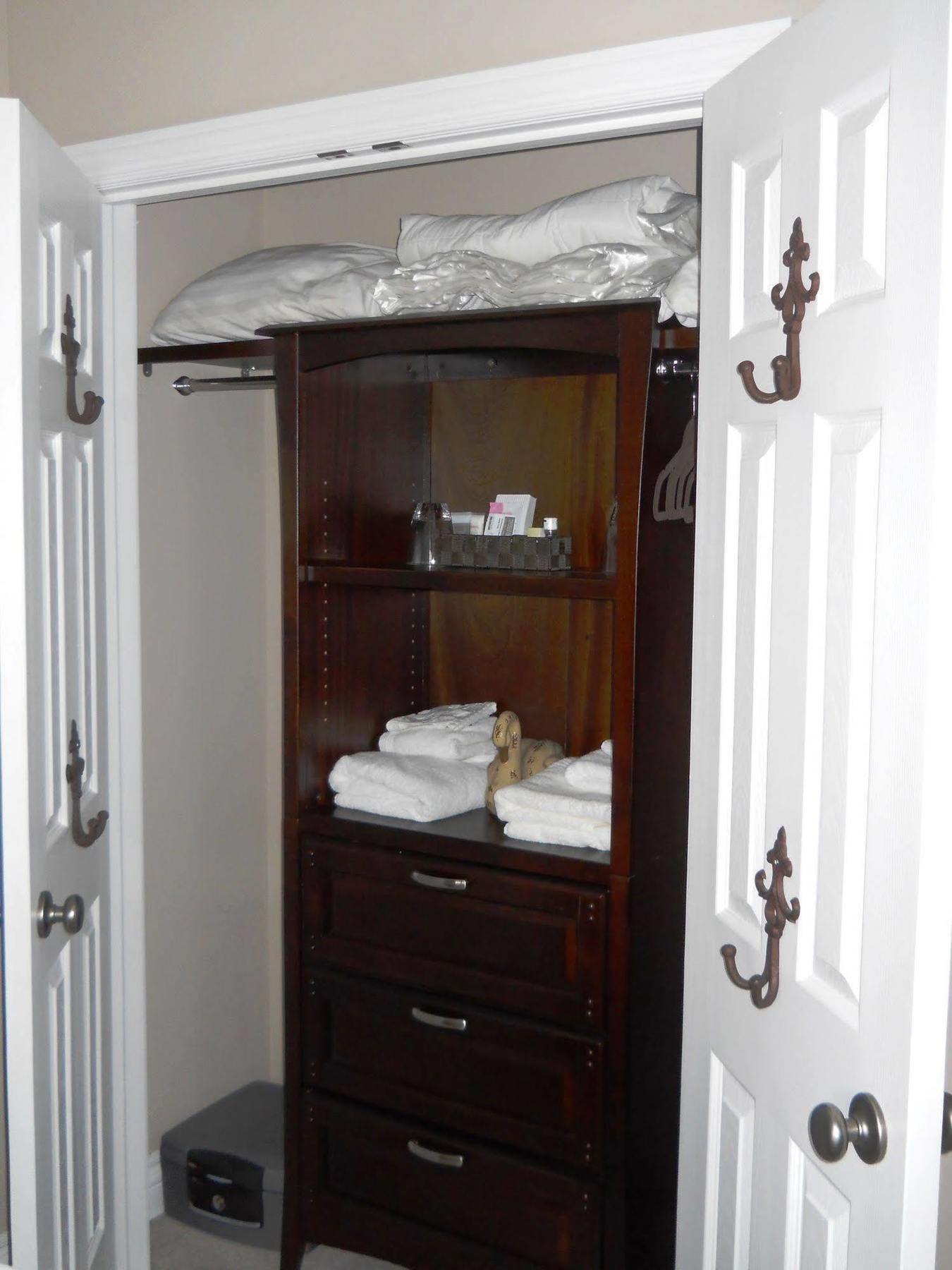 Wenzler'S Landing B&B Wheatley Extérieur photo
